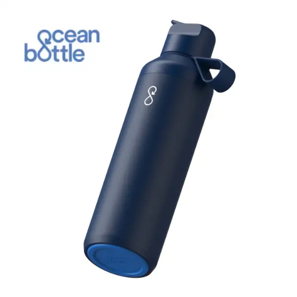 Ocean Bottle Peak Go 710Ml Water Bottle In Ocean Blue With Logo On The Front